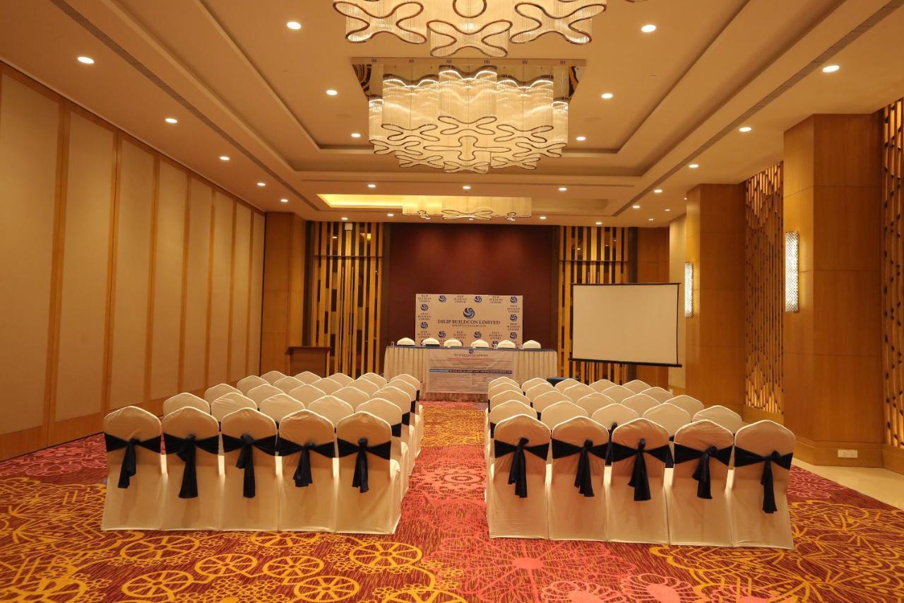 The Imperial Palace Rajkot Eksteriør bilde